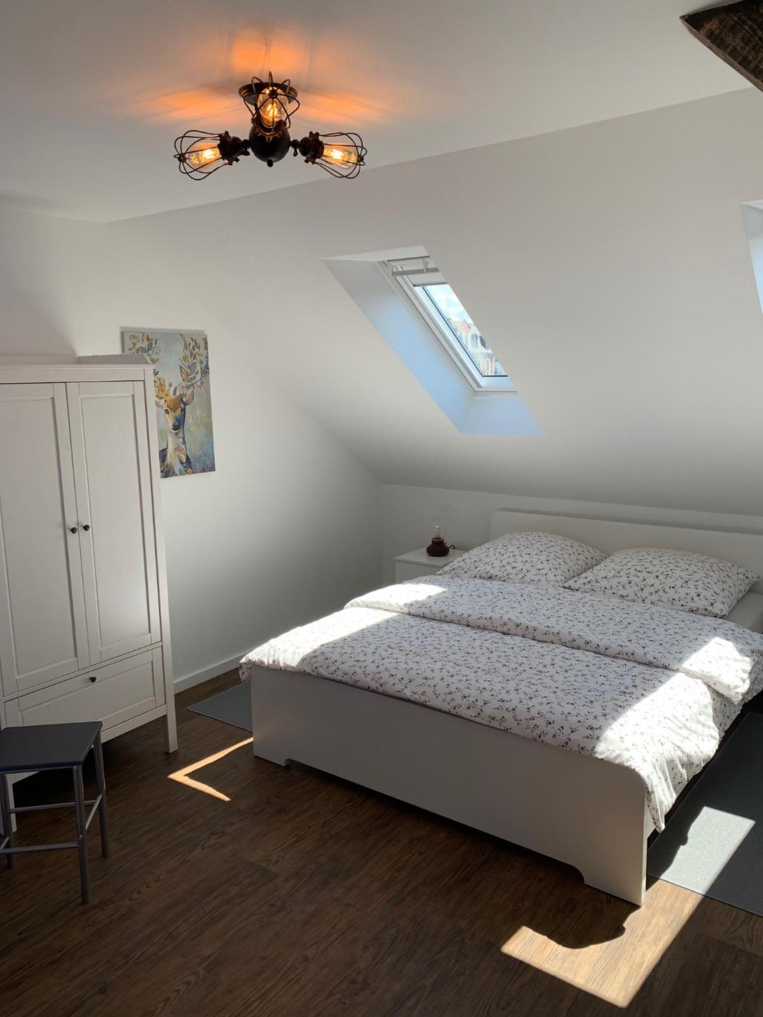 Apartement Lujzi Wilhelmshaven Buitenkant foto