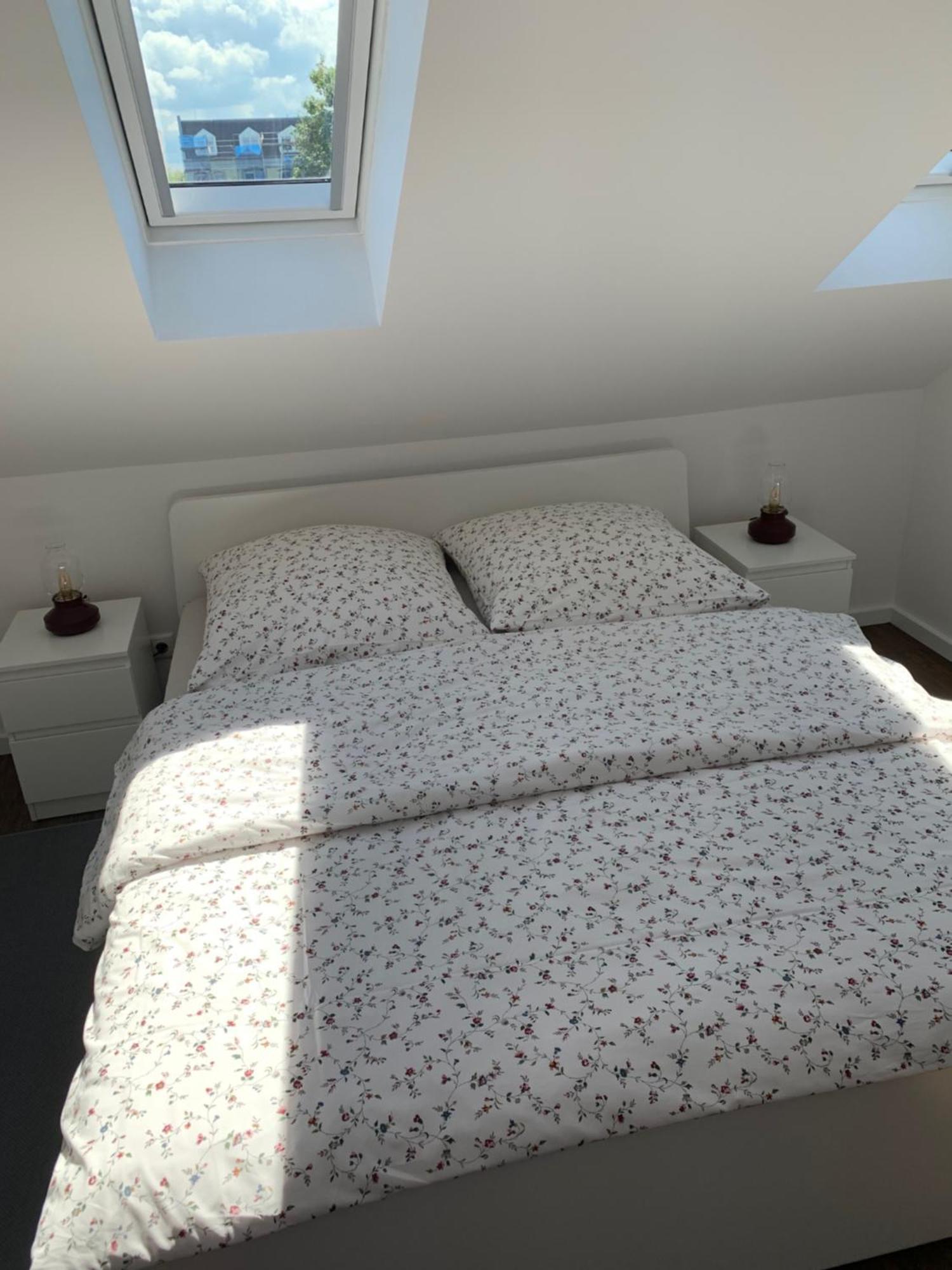 Apartement Lujzi Wilhelmshaven Buitenkant foto