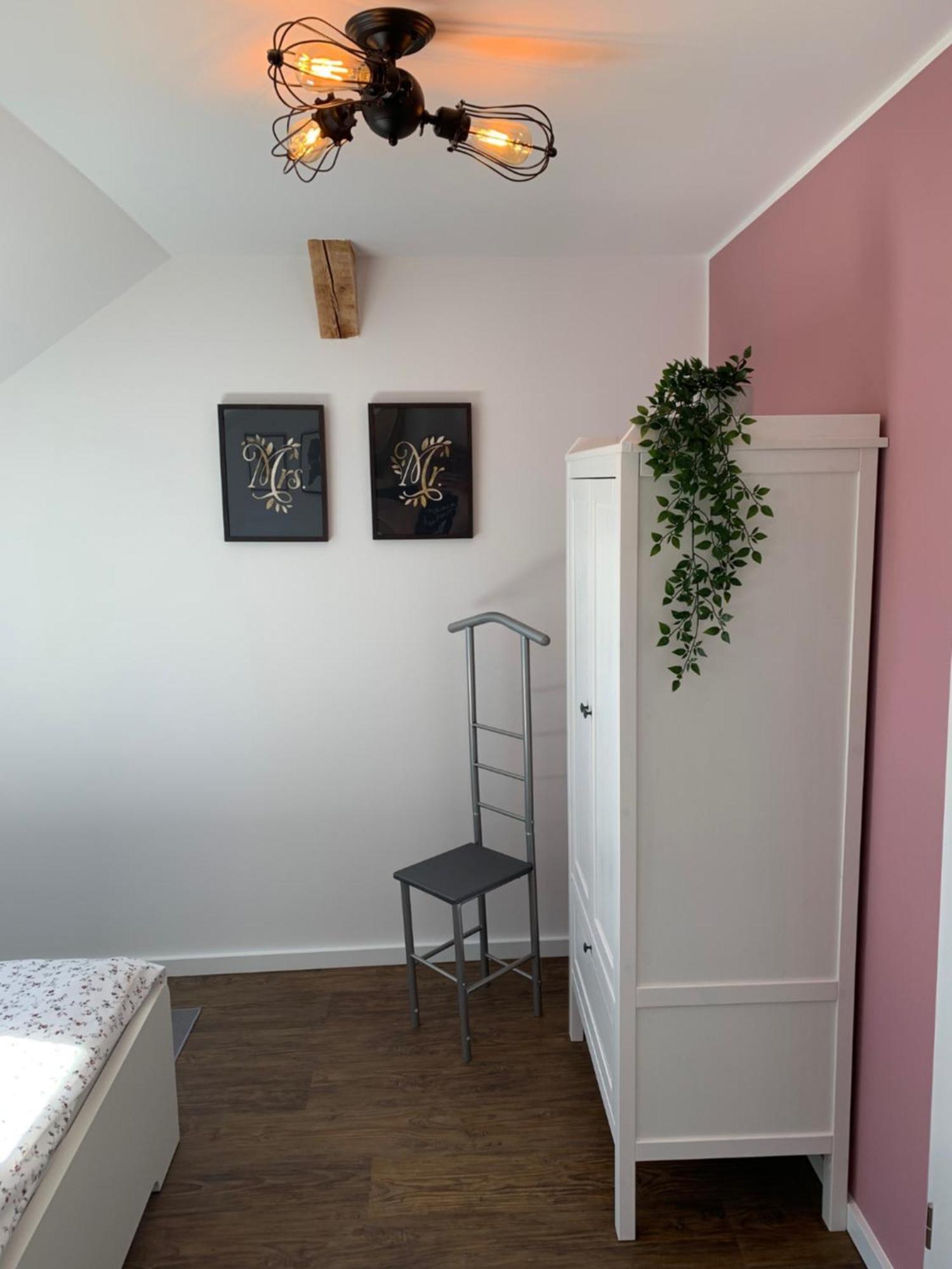 Apartement Lujzi Wilhelmshaven Buitenkant foto