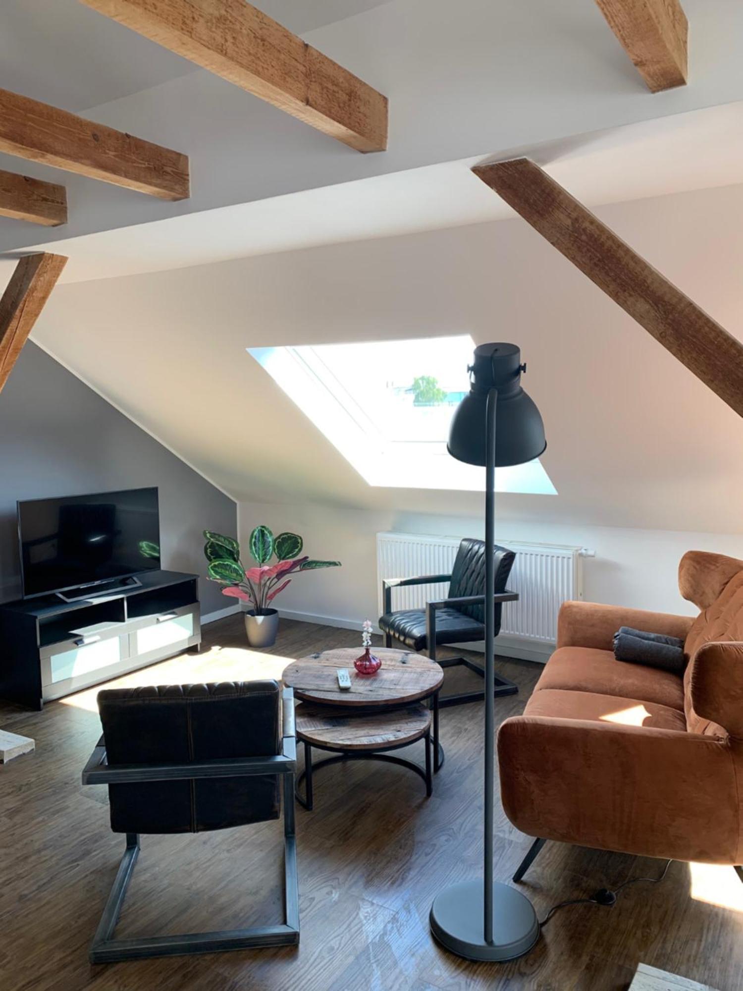 Apartement Lujzi Wilhelmshaven Buitenkant foto